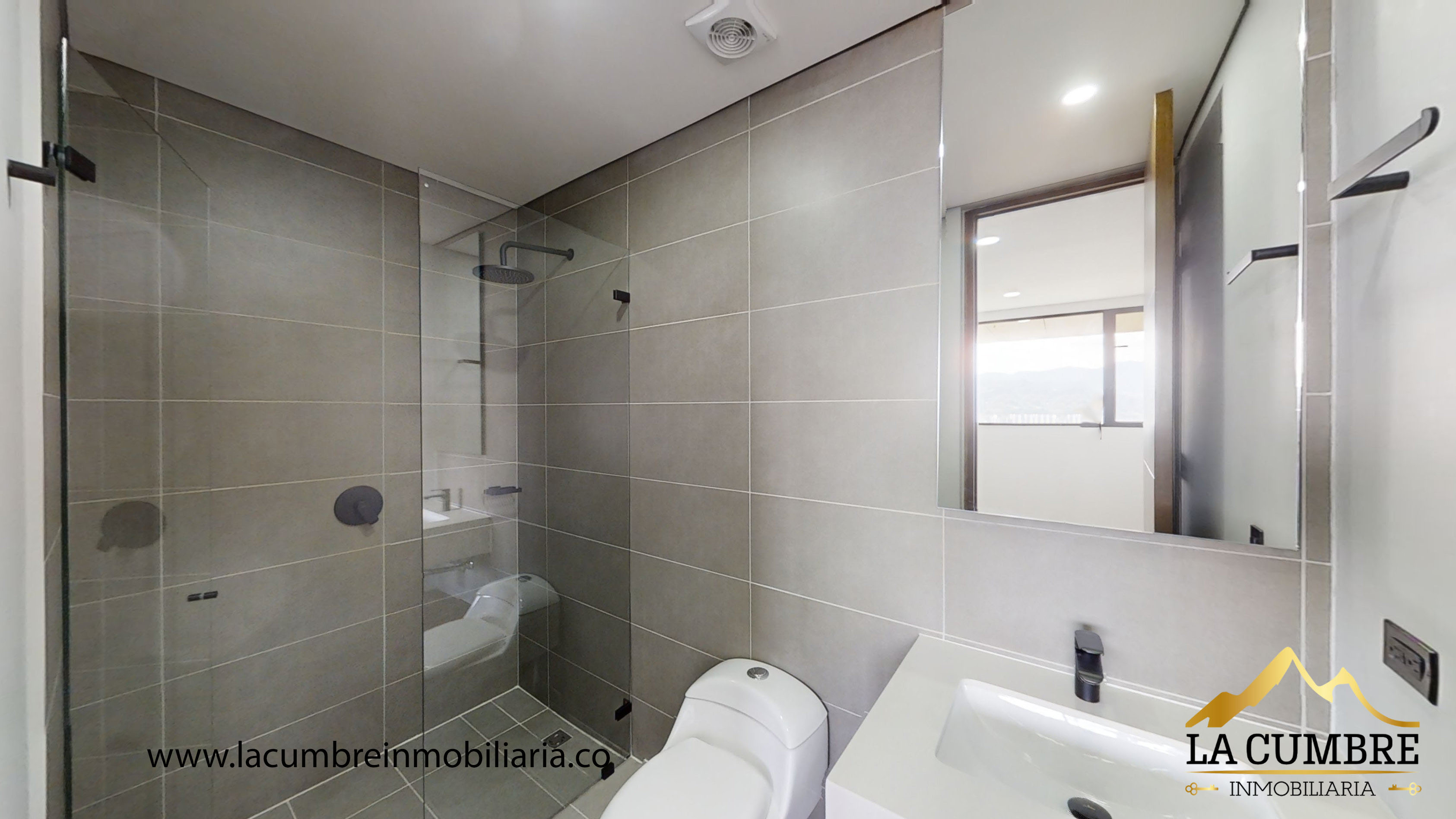 Apartamento en arriendo en El Poblado, Medellín · foto 10 de 12