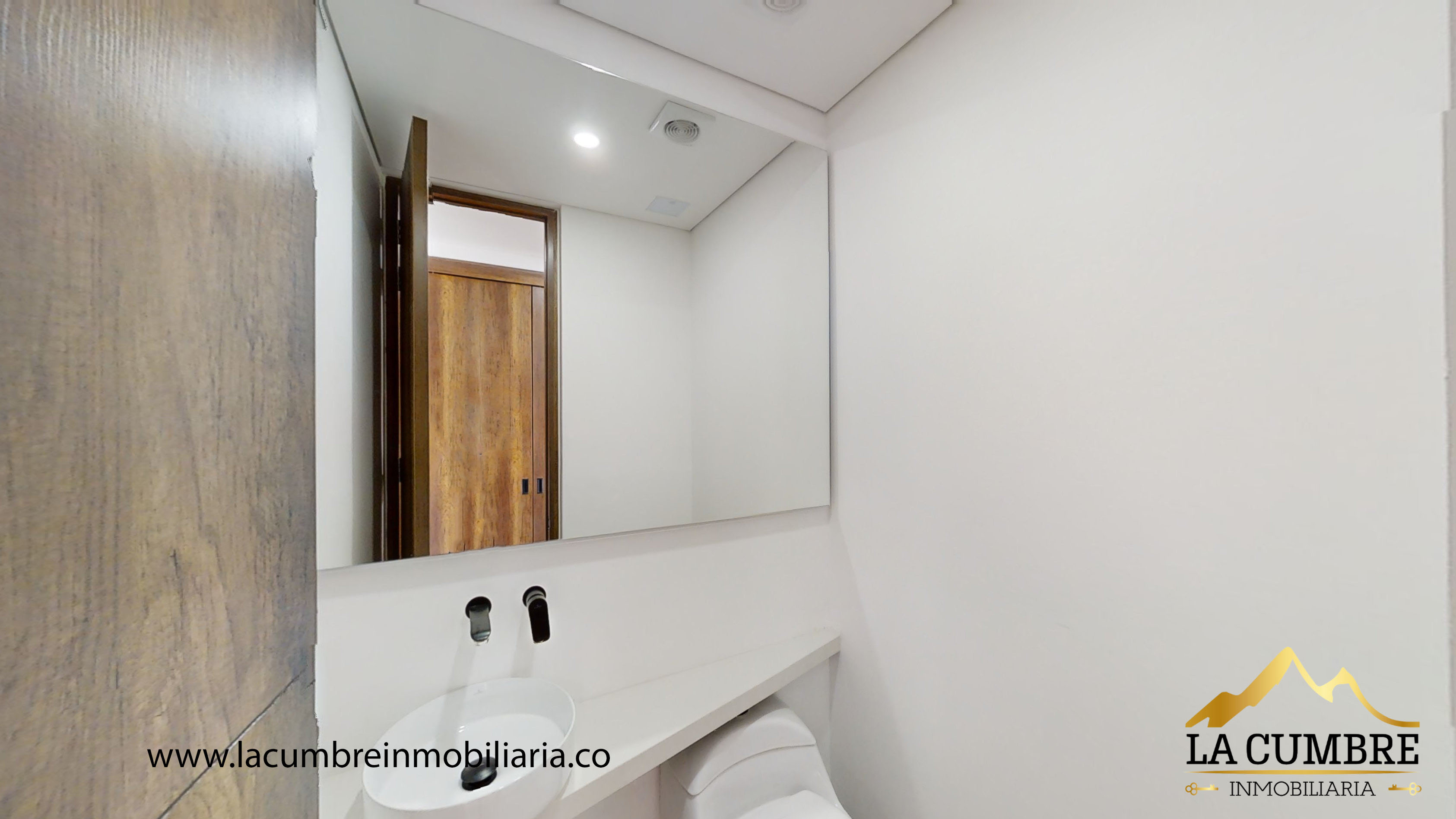 Apartamento en arriendo en El Poblado, Medellín · foto 7 de 12