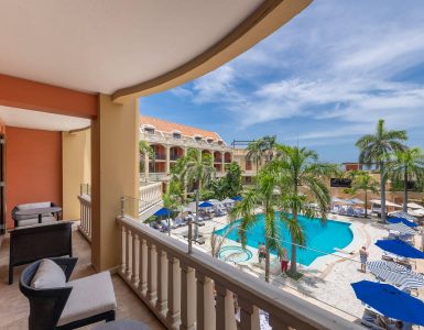 readers-choice-awards-2025