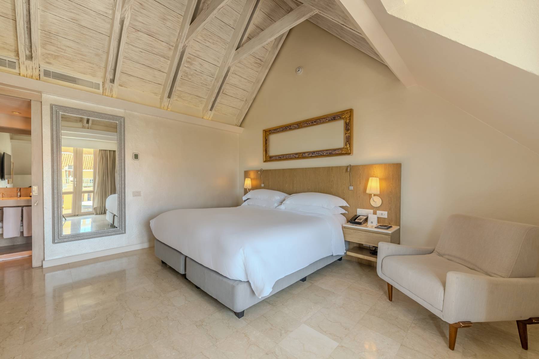 suite-junior-republicana