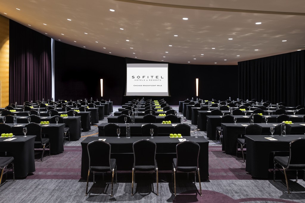 Photo of the hotel Sofitel Chicago Magnificent Mile: Grand ballroom classroom 3per6 curtain closed w na h2993 sl201