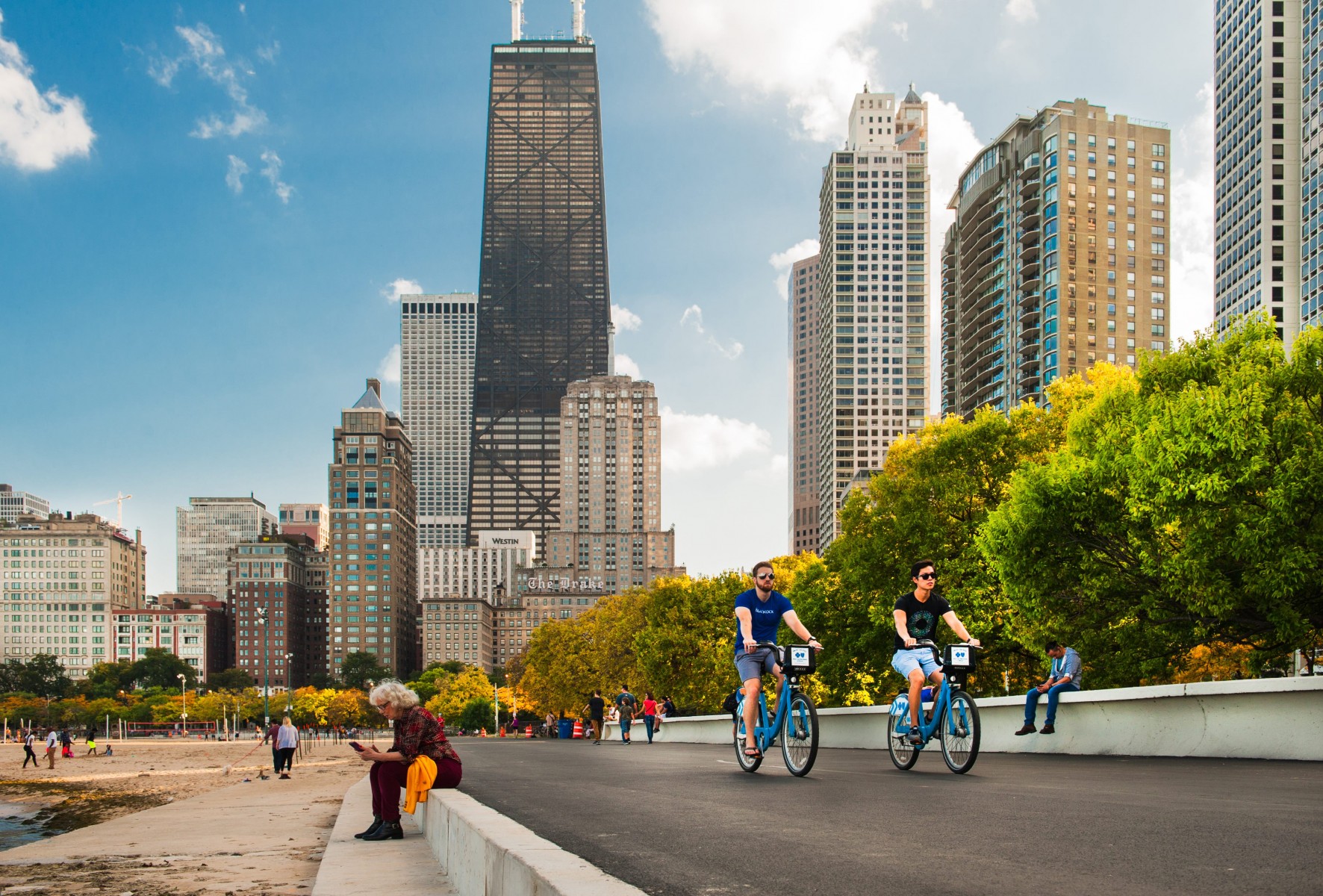 Photo of the hotel Sofitel Chicago Magnificent Mile: Oak st beach web