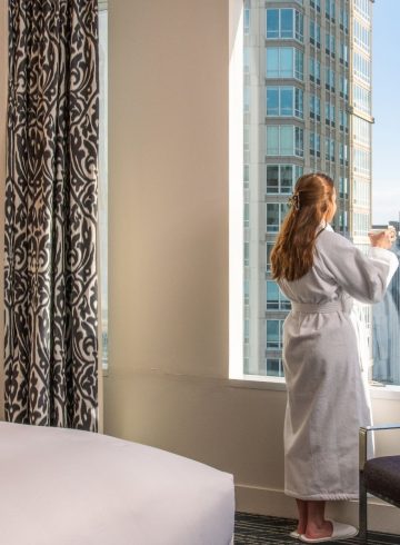 Unlock summer luxury and Save 25%