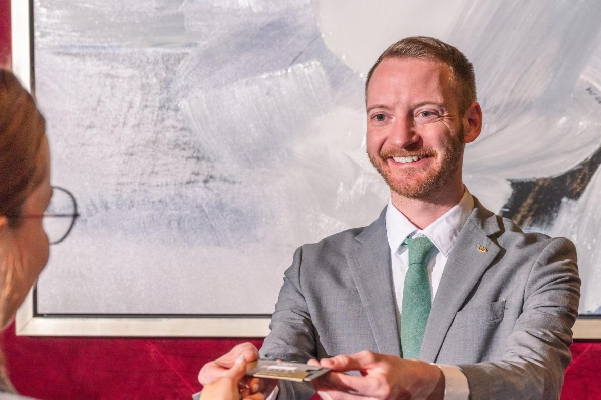 Photo of the hotel Sofitel Chicago Magnificent Mile: Scott