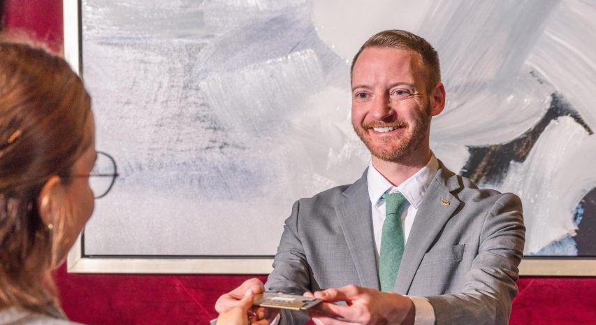 Photo of the hotel Sofitel Chicago Magnificent Mile: Scott