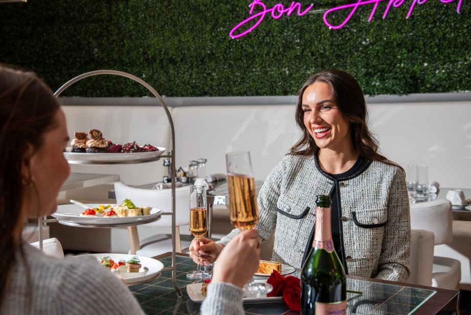 Photo of the hotel Sofitel Chicago Magnificent Mile: 2025 01 06 sofitel lifestyle un tea 34442