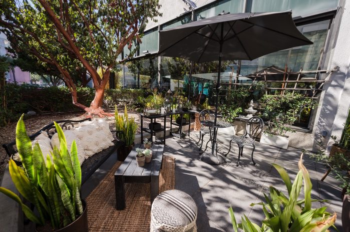 Photo of outdoor salon area