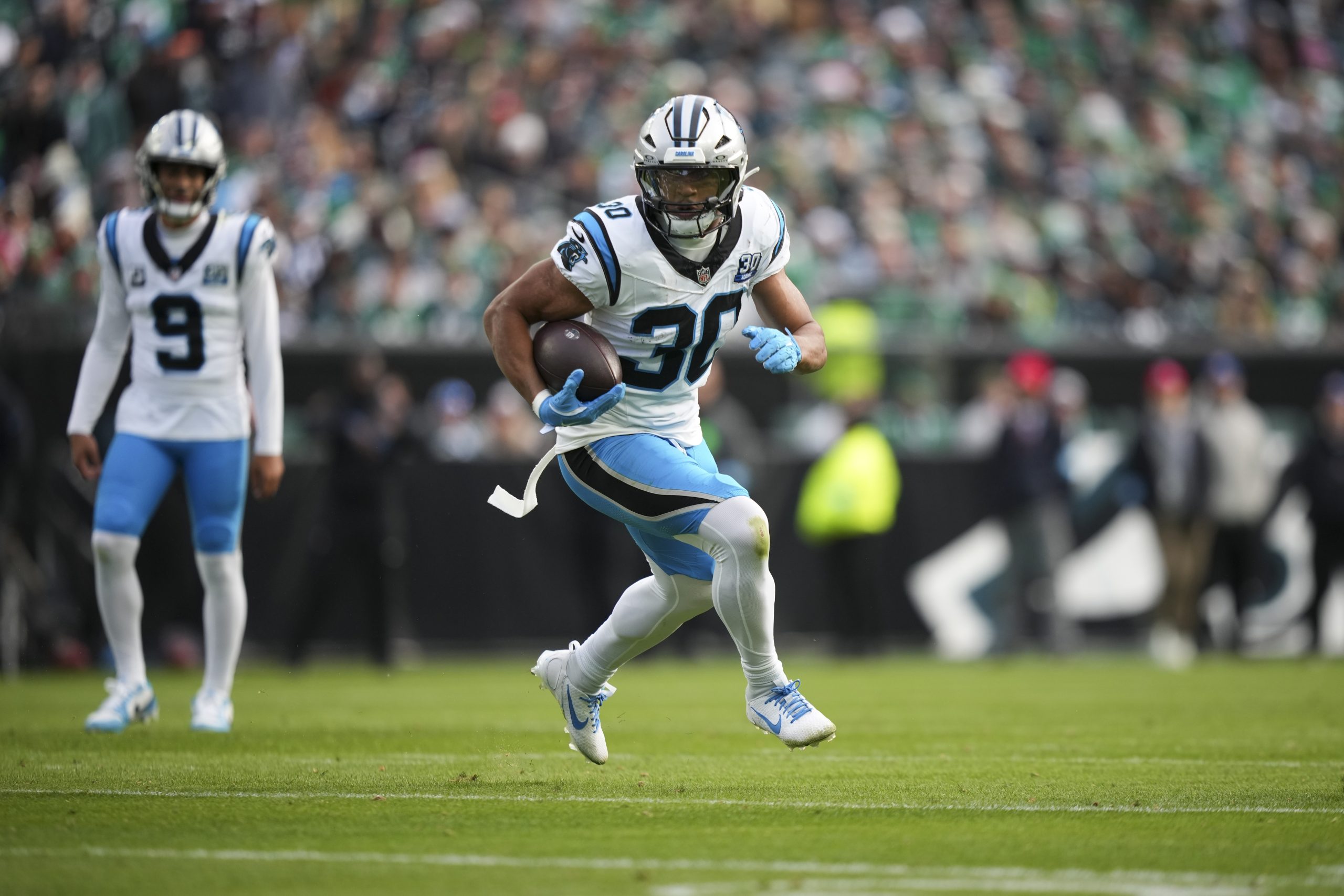 Carolina Panthers' RB Chuba Hubbard becomes second Canadian to rush for ...