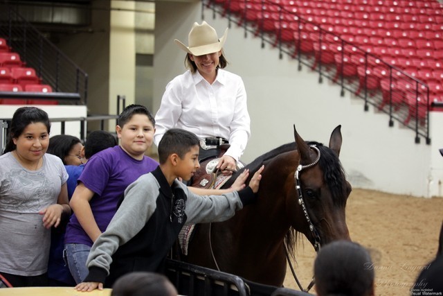 2011 Breeders World Cup | Kids Day
