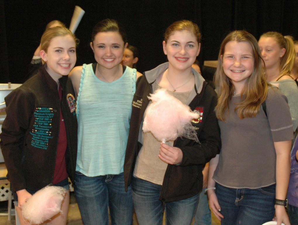 Scottsdale Arabian Horse Show News for Thursday, February 12, 2015