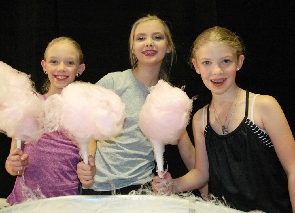 Scottsdale Arabian Horse Show News for Thursday, February 12, 2015