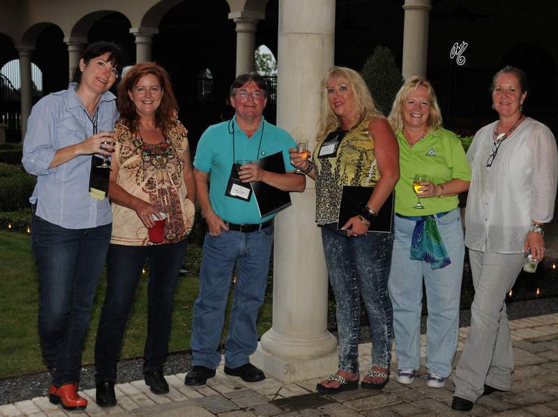 Lots of time to socialize!