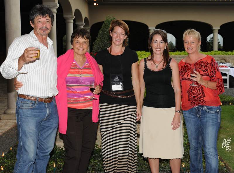 Lots of time to socialize!