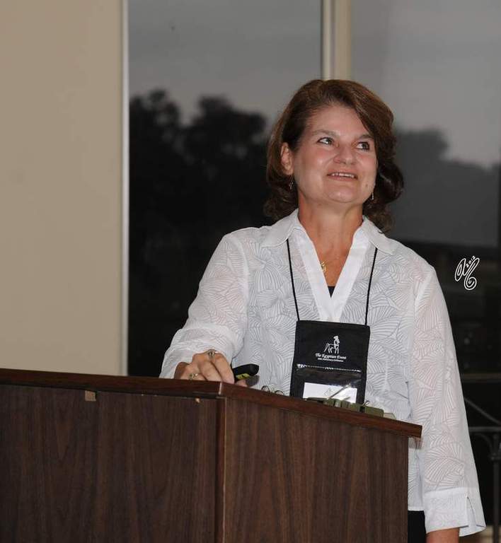 Louise DeRusseau speaking on the subject of "Breeding Standards: Size Matters or Not"