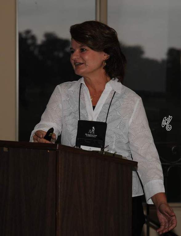 Louise DeRusseau speaking on the subject of "Breeding Standards: Size Matters or Not"