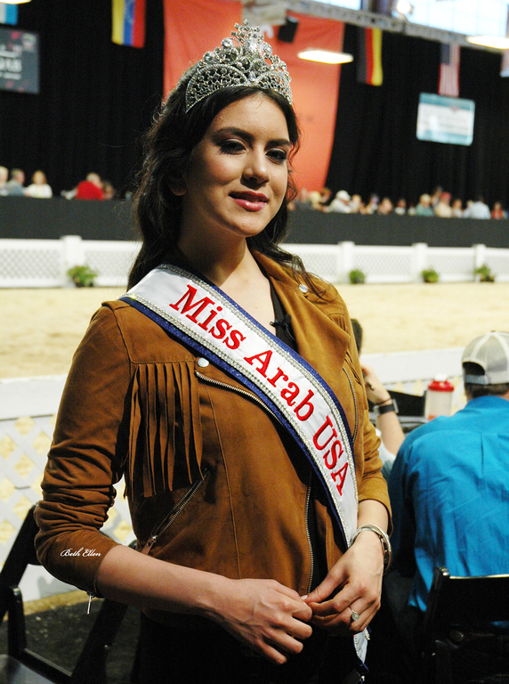 Scottsdale Arabian Horse Show News for Monday, February 15, 2016