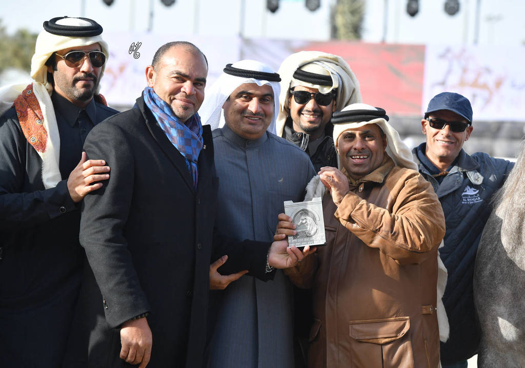 Junior Female Silver Champion: Mashhoora Al Shaqab (Ansata Nile Echo X Lian Al Shaqab)   