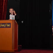 Auctioneer: Greg Knowles (USA) 