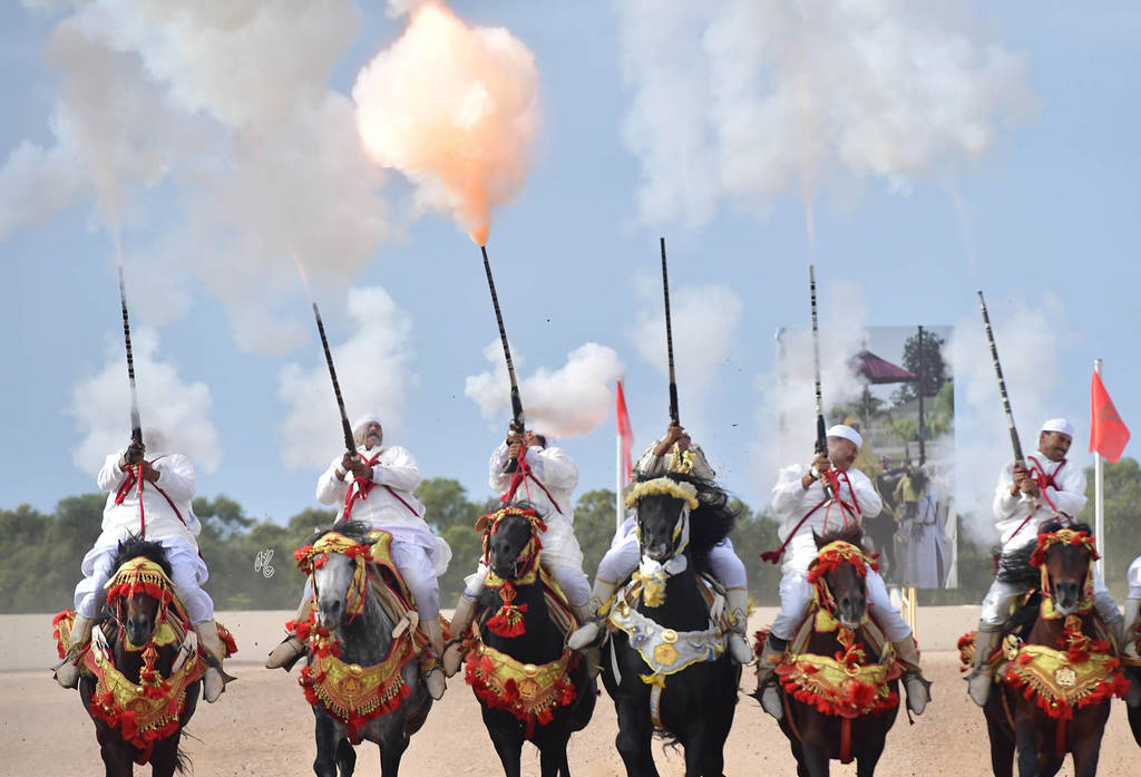Lisa Abraham: The 2017 Salon du Cheval D'El Jadida: Tbourida!