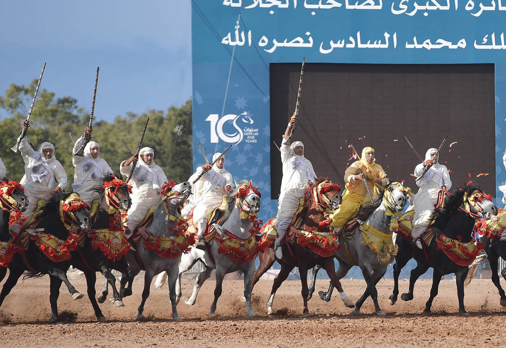 Lisa Abraham: The 2017 Salon du Cheval D'El Jadida: Tbourida!