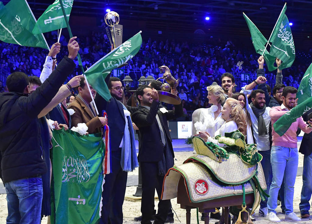 Gold Champion Yearling Female: LR ERA De Excalibur (Excalibur EA X Expected Beauty RP) 