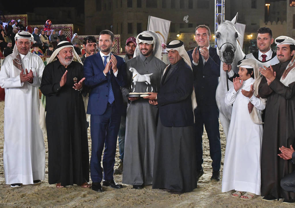 Senior Mare Gold Champion: Menouah Al Rayyan (Fares Al Rayyan X Bint Mesoudah M HP) 