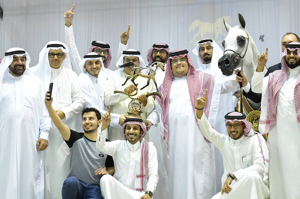 Senior Mare Gold Champion: Pepita (Ekstern X Pepesza)