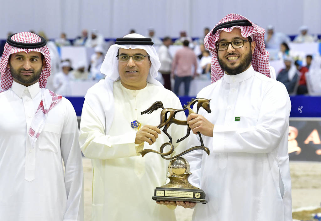 Senior Mare Bronze Champion: Delights Divah RB (Ajman Moniscione X Honey’s Delight RB)