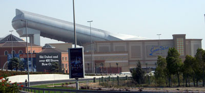 Dubai Day 1 - Dubai Mall with an indoor ski & toboggan slopes 