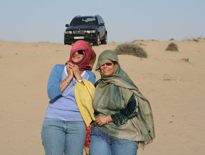 Dubai Day 1 - Is it Bedouin ladies or just Sigi & Darrylwith the BMW stuck in the sand? 
