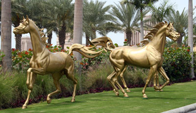 Dubai Day 5 - The golden horses at Al Qasr 