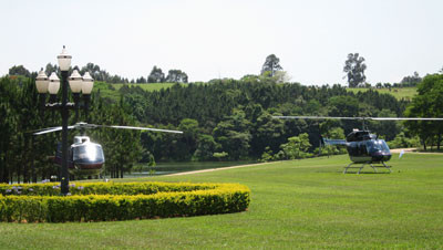 The waiting helicopters to take us toLucino Curry's Haras Boa Vista