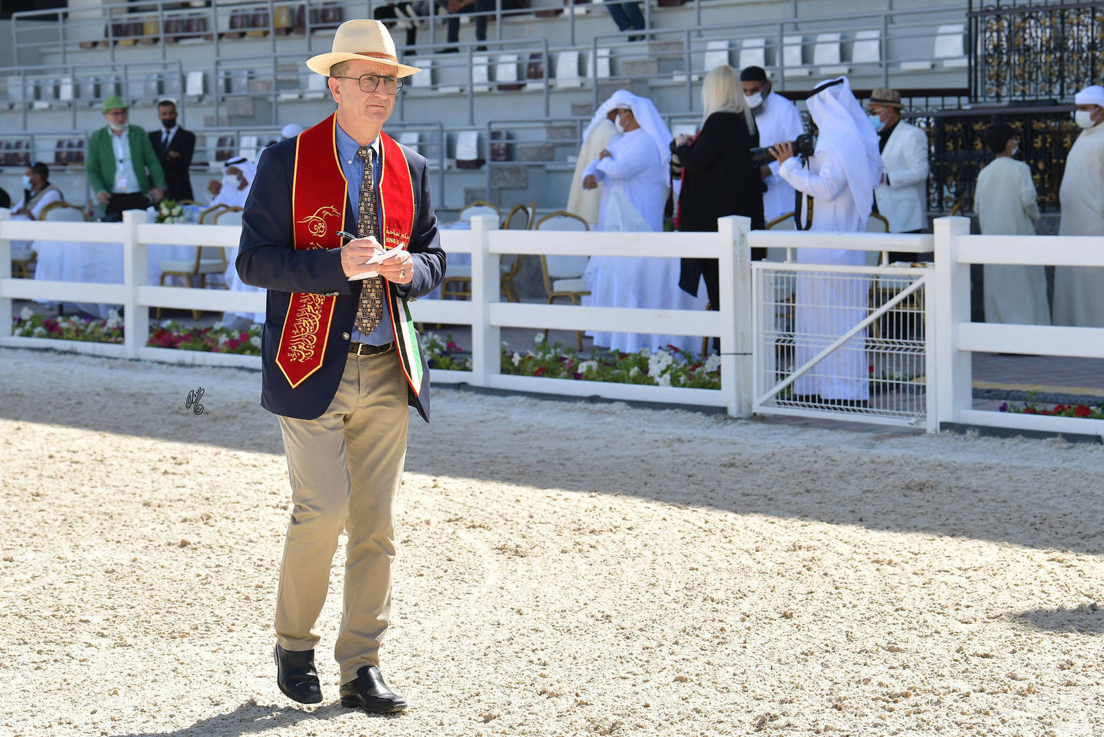 Ringmaster Jean-Bernard Kupaj