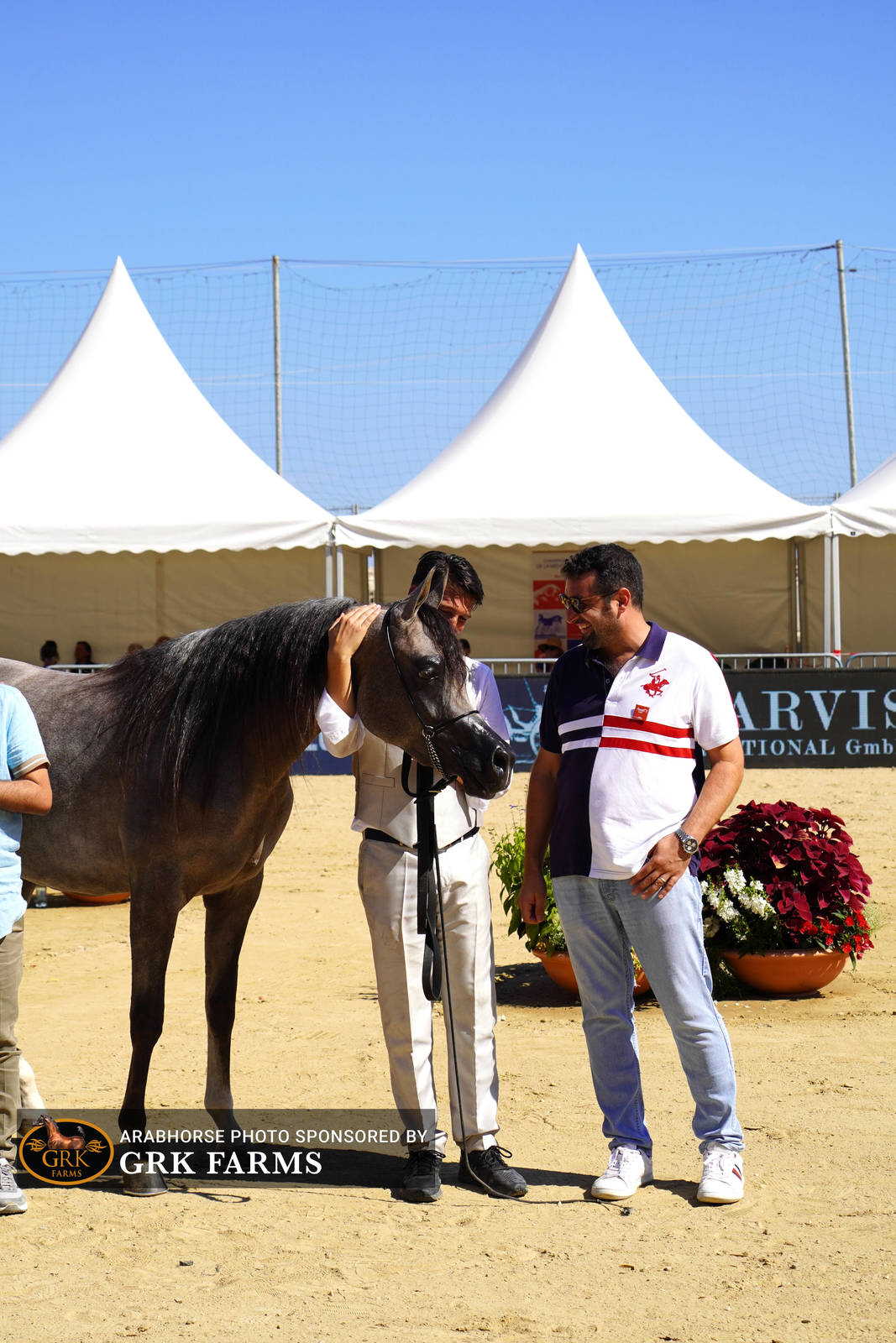 2022 Menton Show | Day 1 Photos