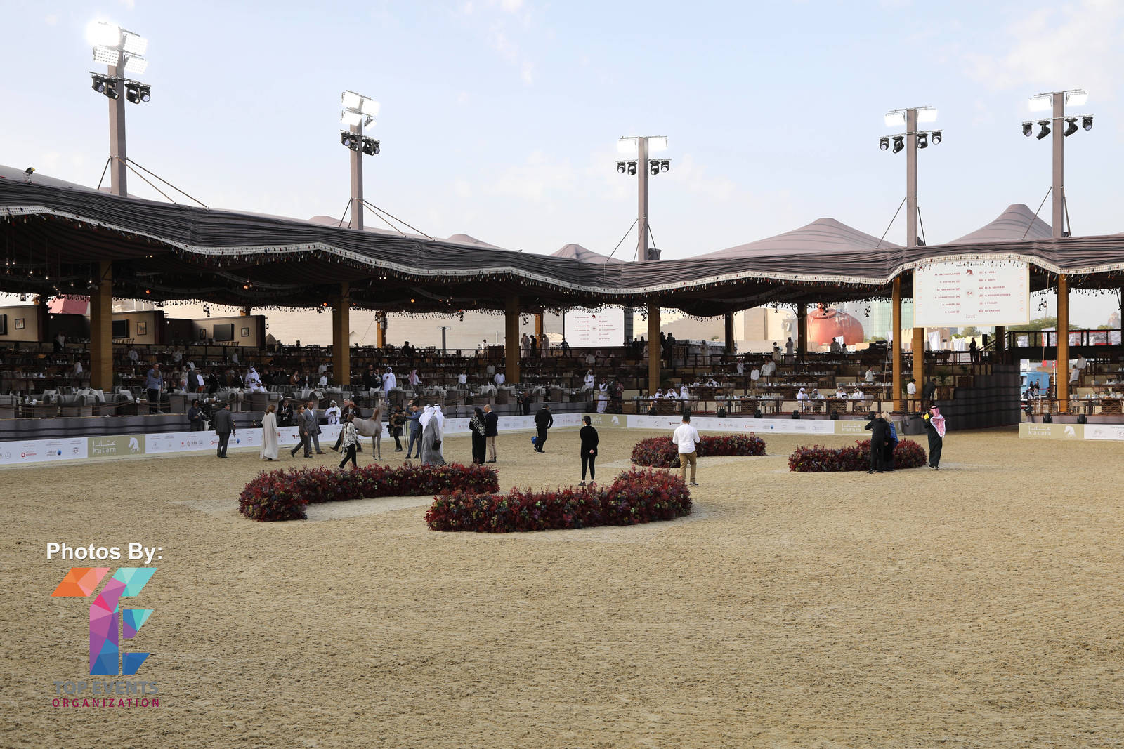 KIAHF 2023: PHOTOS FROM THE PENINSULA SHOW