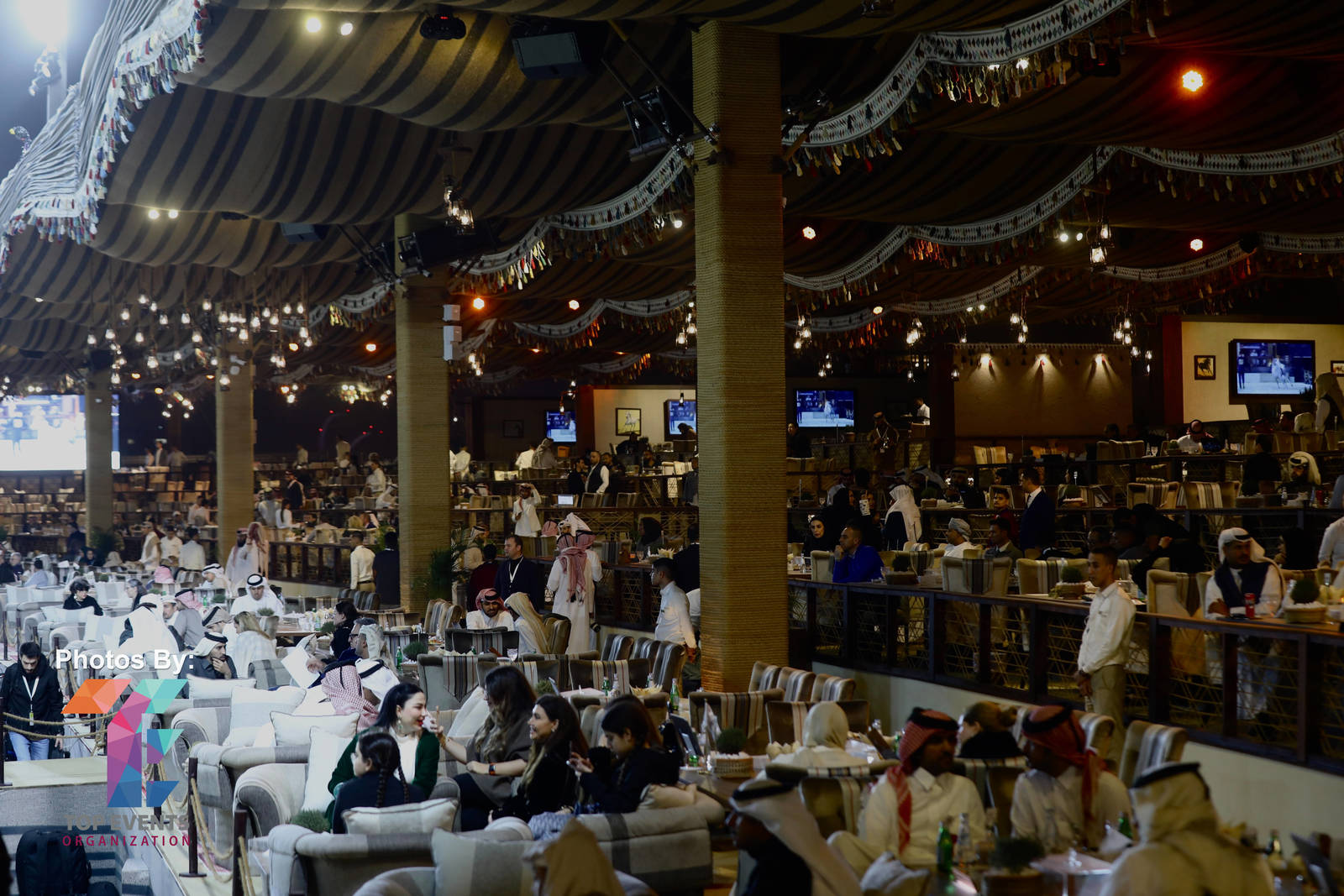 KIAHF 2023: PHOTOS FROM THE PENINSULA SHOW