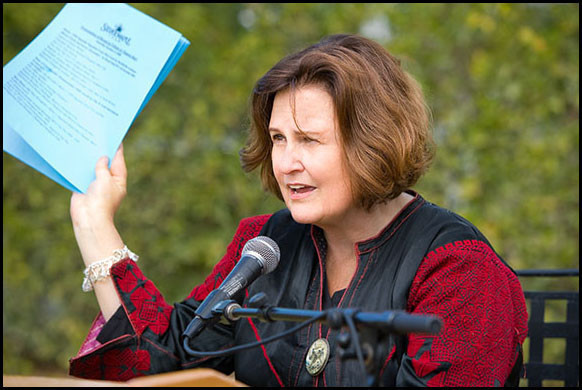 Christie  Metz  - Presentation time