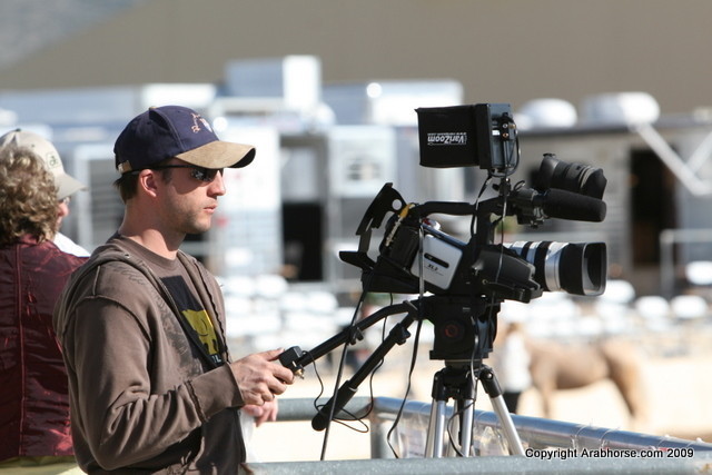 IMG_8482.JPG - Curtis Lamalfa an Arabhorse.com employee helping out with the camera during the Scottsdale show.