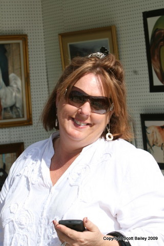 IMG_8821.JPG - Tina Torrey hard at work on her next big sale