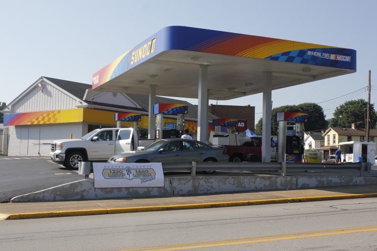 Hundreds Visit Grand Opening of Beaver Falls Convenience Store Beaver