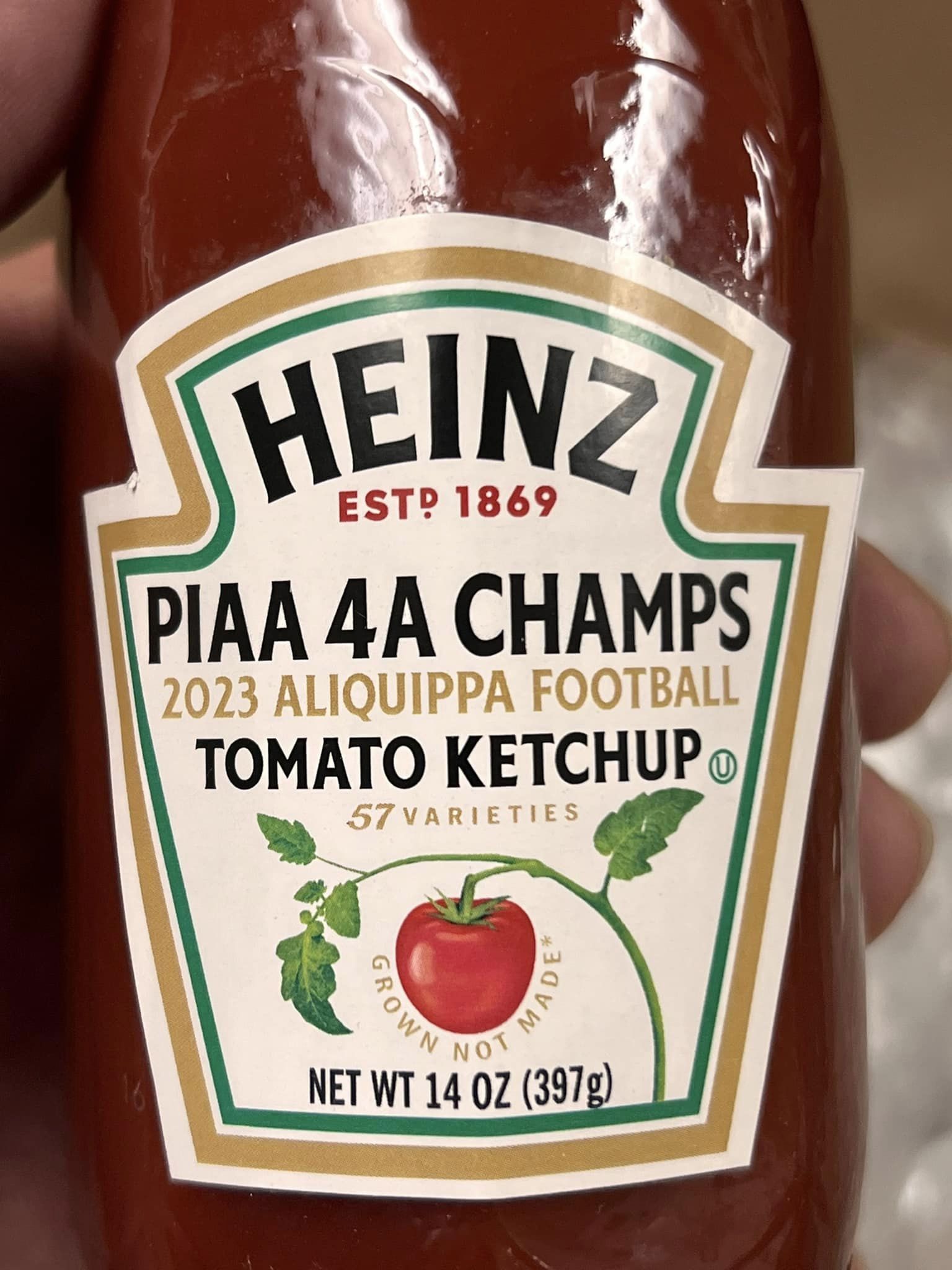 Quips receive custom ketchup bottles from Heinz Beaver County Radio