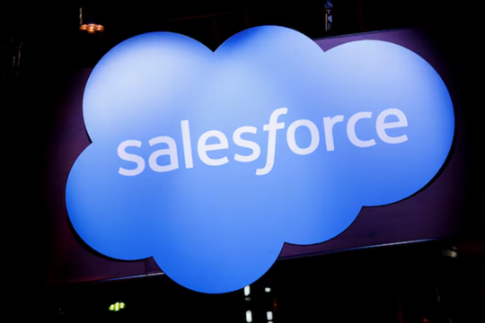 Salesforce logo 