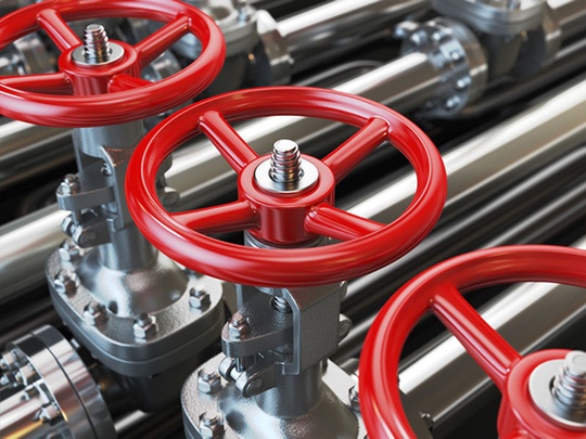 LNG Valves - 123RF 