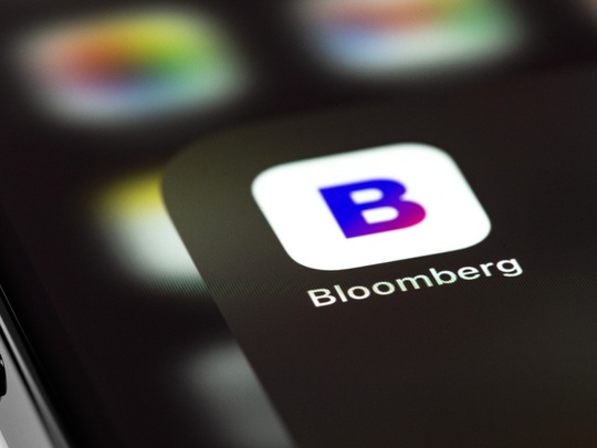 Bloomberg on Mobile phone - 123RF 