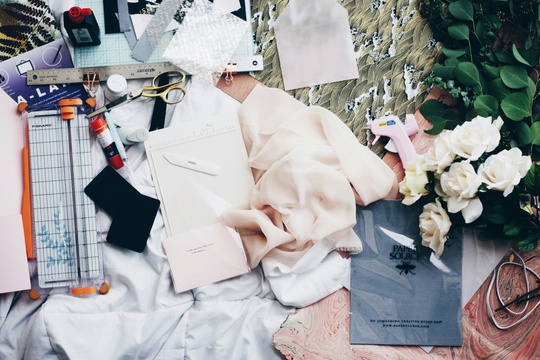 Fashion Design Stuff - unsplash.com 