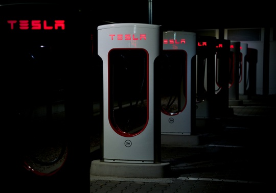 Tesla Chargers - Unsplash.com 