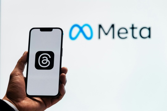 Meta Threads - Unsplash.com 