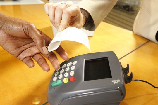 Debit card machine - 123RF