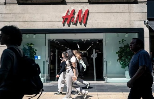 H&M Sign - Bloomberg - yahoo 
