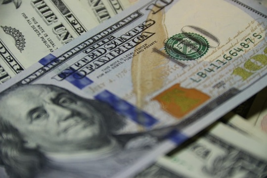 USD Notes - Unsplash.com 